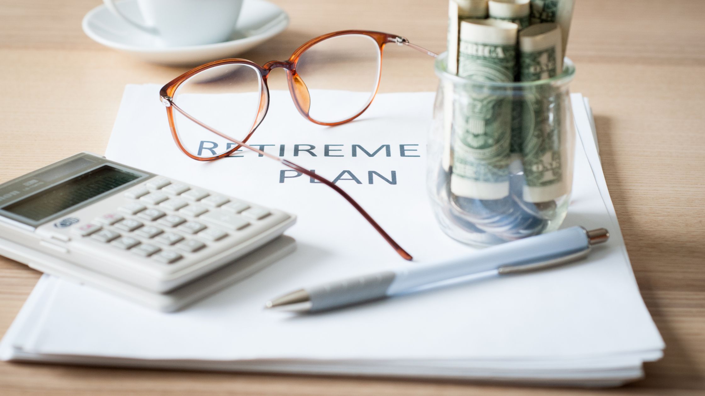 How to Set Up a Retirement Plan to Reduce Your Tax Liability